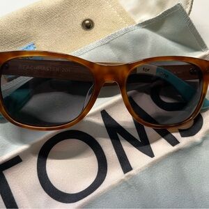 Toms Beachmaster 201 Tortoise Frame Sunglasses with Dark Lenses